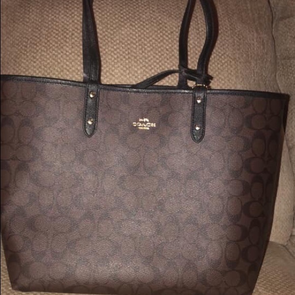 Coach pocketbook - Picture 1 of 2